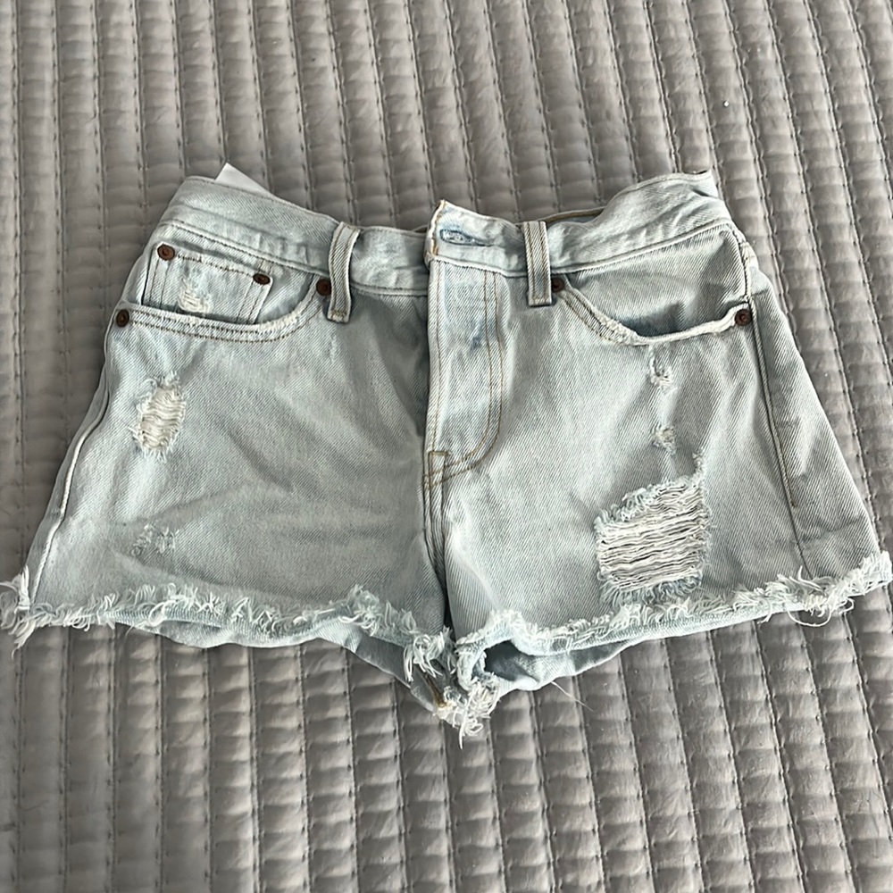 Light blue Levi’s shorts